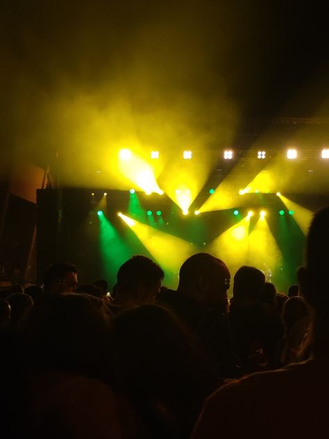 #concertaesthetic #concert #aesthetic #brightlights #concertphotography #yellow&green #blindinglights #party #partyaesthetic Yellow Club Aesthetic, Dark Green And Yellow Aesthetic, Lime Green Wallpaper, Rave Aesthetic, Night Club Aesthetic, Concert Lights, Yellow Party, Clubbing Aesthetic, Concert Aesthetic