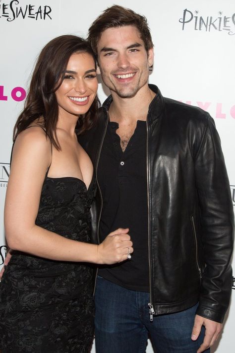 It’s Official! Bachelor in Paradise Alums Ashley Iaconetti and Jared Haibon Are Finally Dating Ashley Iaconetti, Bachelor In Paradise, Cute Celebrity Couples, Ashley I, Bachelor Nation, John Krasinski, Jennifer Garner, Couples Goals, Chris Hemsworth