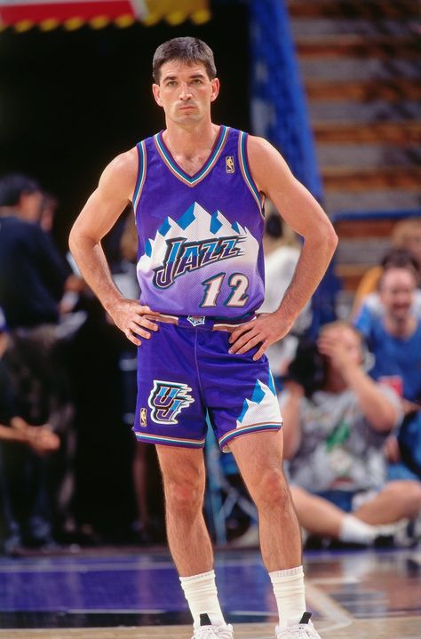 Utah Jazz - John Stockton Nba Moments, All Nba Players, Michael Jordan Pictures, John Stockton, Olympic Basketball, Karl Malone, Basketball Highlights, Army Infantry, Hoop Dreams