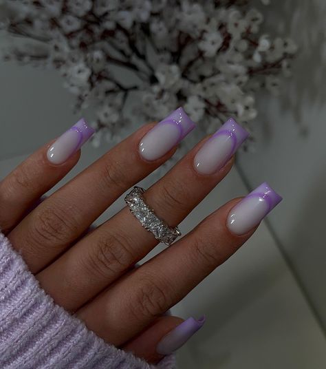 Purple Wedding Nails, Pink Tip Nails, Violet Nails, Wedding Band For Women, Hard Nails, Anniversary Wedding Band, Fall Acrylic Nails, Christmas Nails Acrylic, Dope Nails