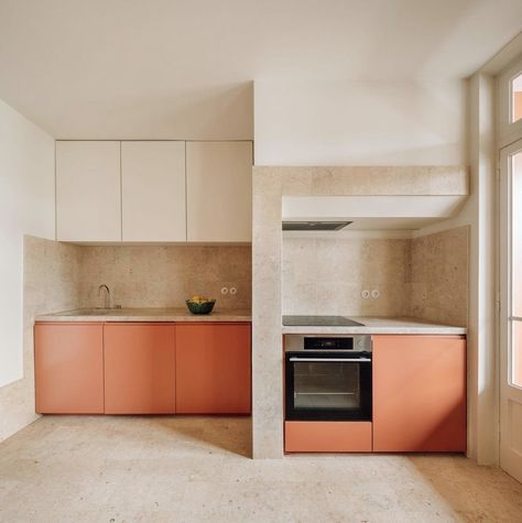 Instagram Historic Apartment, Lisbon Apartment, Historic Renovation, Public Architecture, Kitchen Transformation, Apartment Renovation, Landscape And Urbanism, Chicago Architecture, Cultural Architecture