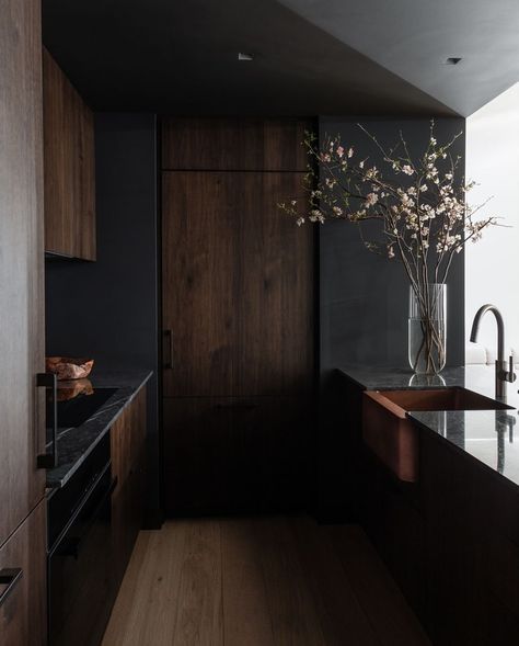 Seattle Interior Design, Moody Kitchen, Kitchen Wardrobe, Dark Kitchen, Galley Kitchen, Copper Sink, Dark Interiors, Wood Kitchen, Küchen Design