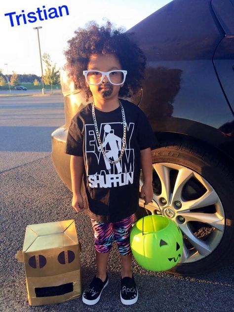 Redfoo costume #lmfao #everydayimshufflin #halloween Lmfao Costume, Redfoo Lmfao, Skeleton Diy, Boy Halloween Costumes, Family Costumes, Good Quotes For Instagram, Creative Halloween Costumes, Boy Costumes, Halloween Halloween