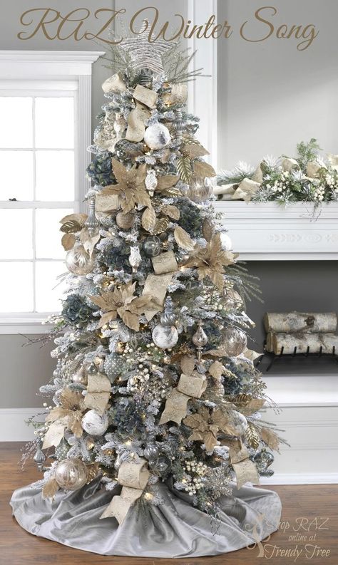 Owl Christmas Tree, Winter Song, Silver Christmas Tree, A White Christmas, Christmas Tree Inspiration, Trees Christmas, Christmas Owls, Trendy Tree, Beautiful Christmas Trees