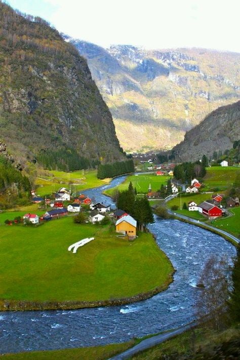 Flam, Norway    It's my dream to see this beautiful country. Flam Norway, Magic Places, Nordland, Alam Yang Indah, Reykjavik, Pretty Places, Places Around The World, Scandinavia, Wonderful Places