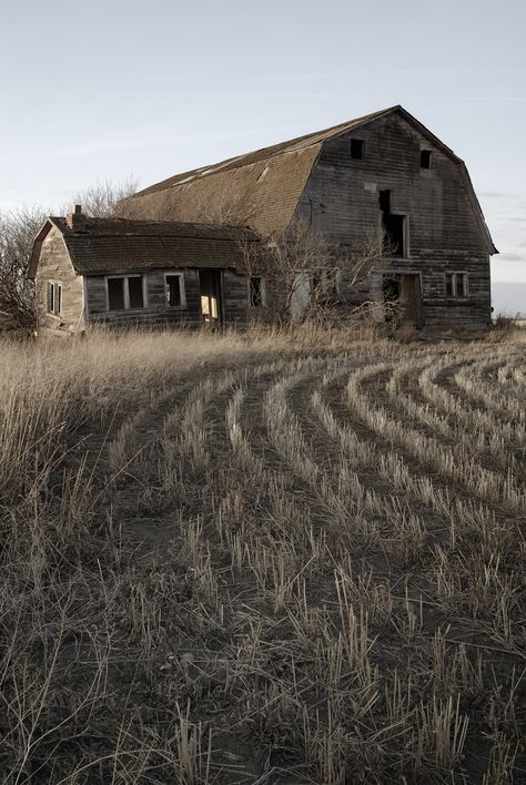 Old Barns Rustic, Old Barn Paintings, Old Barn Restoration, Old Barn House, Barn Aesthetic, Farmhouse Photography, Abandoned Farmhouse, Abandoned Farm, Michael James