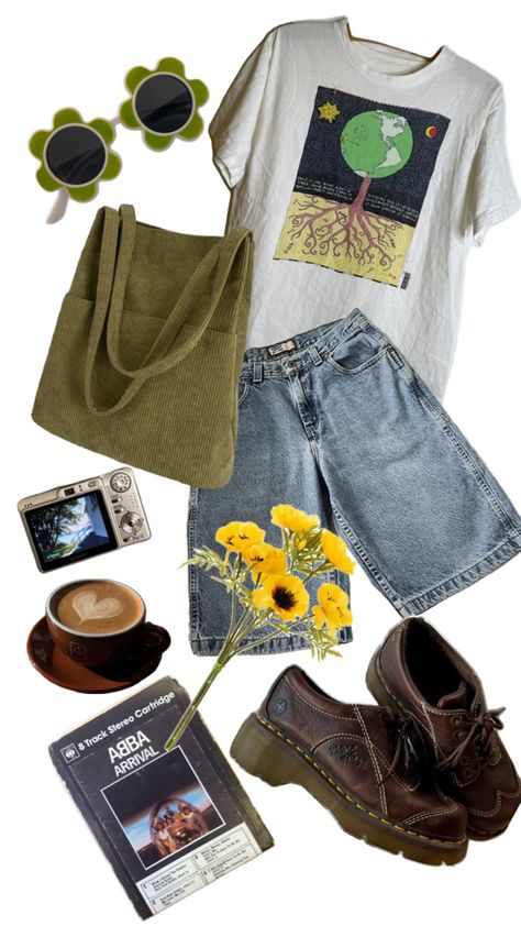 Whimsical Summer Outfit, Artsy Outfit Summer, Artsy Outfit Ideas, Artsy Style Outfits, Artsy Outfit, Downtown Outfits, Hippie Style Clothing, Little Outfits, Swaggy Outfits