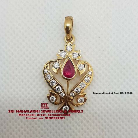 Small Pendent Designs Gold, Small Lockets Gold Indian, Gold Lockets, Small Earrings Gold, 22 Carat Gold Jewellery, Gold Jewels Design, Gold Jewelry Outfits, Diamond Pendent, Fancy Jewelry Necklace