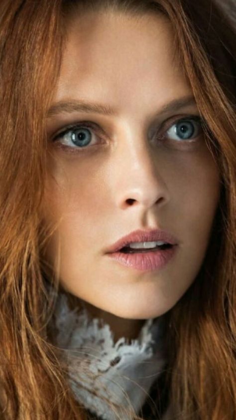 Theresa Palmer, Teresa Palmer Kristen Stewart, Teresa Mary Palmer, Jewel Staite, Emma Carstairs, Mark Webber, Christopher Walken, Teresa Palmer, Red Hair Woman