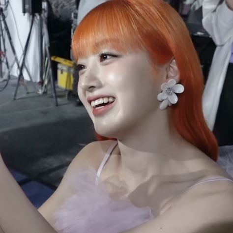 Orange Hair Bangs, Bangs Pigtails, Girls Pfp, White Pic, Photo Icon, Girls Planet 999, Girlfriend Material, Hair Bangs, Soo Hyun