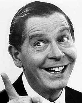 R.I.P. July 12, 1908 - Mar 27, 2002 Milton Berle Milton Berle, Hooray For Hollywood, Old Tv Shows, Classic Comics, Hollywood Walk Of Fame, Walk Of Fame, Golden Age Of Hollywood, Classic Tv, Facial Expressions