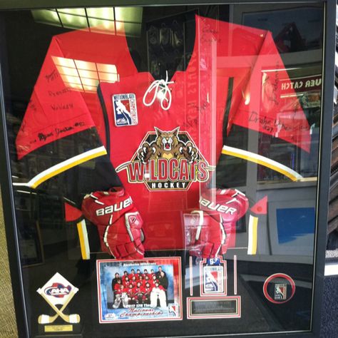 Youth hockey display ! Could be a NHL player someday ... Hockey Shadow Box Ideas, Jersey Display Ideas, Hockey Jersey Display, Shadow Box Ideas, Jersey Display, Youth Hockey, Framed Jersey, Boys Rooms, Sports Room