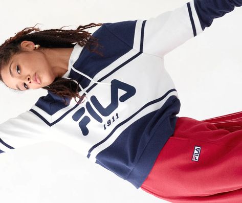 FILA Style Fila Sportswear, Tennis Apparel, Tennis Gear, Races Fashion, Shooting Photo, Tennis Clothes, Tennis, Sports Jersey, Sneakers