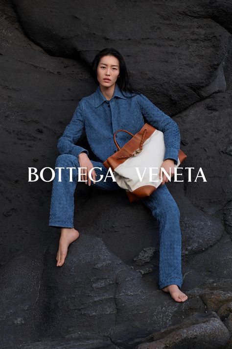 BOTTEGA VENETA: ADIAMO… Bottega Veneta Aesthetic, Bottega Veneta Campaign, Bottega Veneta Outfit, Pierre Debusschere, Denim Editorial, Liu Wen, Juergen Teller, Summer Campaign, Paparazzi Photos