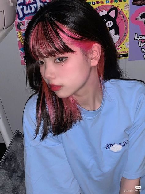 ━ 𝐡𝐚𝐳𝐞𝐥 ☻ Hair Color Underneath, Hair Color Streaks, Hair Streaks, Dyed Hair Inspiration, Pretty Hair Color, Tone Hair, Dye My Hair, Hair Dye Colors, Hair Inspiration Color