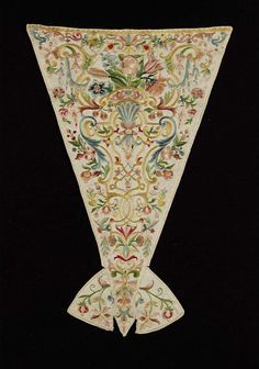 Early 18th century stomacher in white silk, embroidered with polychrome silk. 18th Century Stomacher, 18th Century Embroidery, 1700s Clothing, Georgian Fashion, 1700 Fashion, Historical Embroidery, 18th Century Women, 18th Century Dress, Rococo Fashion