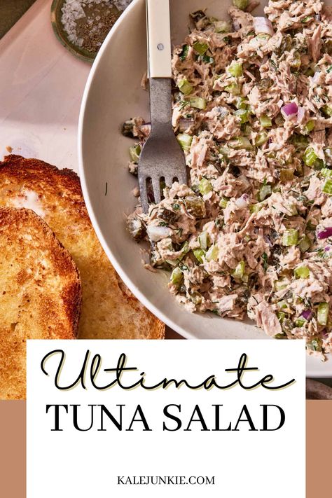 The Ultimate Tuna Salad: This recipe makes the most delicious tuna salad that’s truly a life changing dish! Making this recipe takes only 10 minutes and the result is a protein-rich tuna salad that’s packed with flavor and easy on the wallet. Why not try out this delicious recipe today? What Is Healthy Food, Healthy Food Menu, Food Advice, Tuna Salad Recipe, Lost 100 Pounds, Healthy Food Facts, Cheap Healthy Meals, Quick Healthy Meals, Healthy Diet Recipes