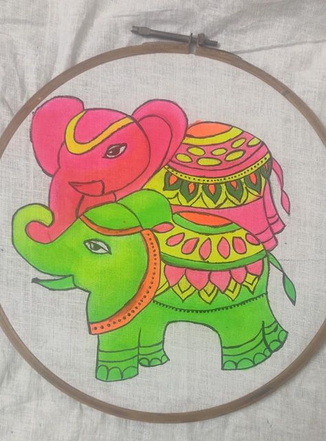 Neon Fabric Paint Ideas, Neon Colour Painting, Drawing Tutorials For Kids, Colour Painting, Neon Color, Drawing Tutorials, Fabric Paint, Work Blouse, Fabric Painting