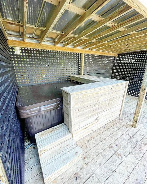 Built In Hot Tub, Hot Tub Area, Hot Tub Bar, Hot Tub Patio, Bar Tops, Tub Cover, Hot Tub Cover, Roof Covering, Tin Roof