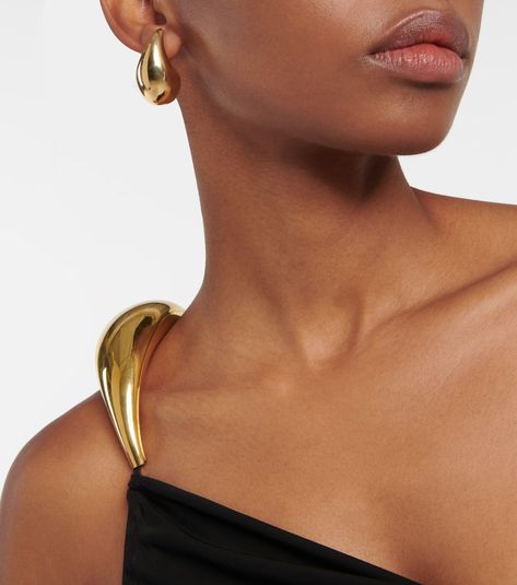 Drop gold-plated sterling silver earrings in gold - Bottega Veneta | Mytheresa Gold Bracelets Stacked, Silhouette Earring, Glam Look, Earrings In Gold, Earring Crafts, Jewelry Photography, Fashion Jewelry Earrings, Timeless Accessories, Sterling Silver Studs