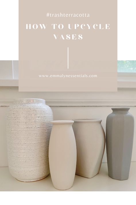 Using materials found at home, I am here to help you learn how to upcycle vases. This post was inspired by the new #trashterracotta trend. Upcycle Vases, Diy Vase Decor, Diy Painted Vases, Vase Deco, Diy Ikea, Diy Upcycling, Keramik Design, Painted Vases, Diy Vase