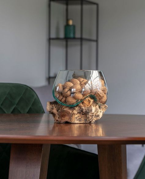 Another gift idea for Mother's Day – a beautiful, handmade glass bowl on a teakwood base that she can use year-round to create lovely and creative decorations.⁠ ⁠ Use it, for example, with⁠ 🐚 Sand and shells for summer⁠ 🎄 Moss and pine for Christmas⁠ 🐣 Chocolate eggs for Easter⁠ ⁠ Buy it today from NAGA⁠ (Products are tagged) Chocolate Eggs, Christmas Chocolate, Creative Decor, Glass Bowl, Wall Design, Mothers Day, Shells, Bowl, Canning