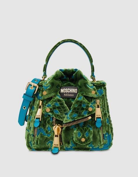 Velvet Tapestry, Edgy Bags, Moschino Bag, Tapestry Handbags, Moschino Bags, Tapestry Bags, Paper Purse, Diy Bag Designs, Tapestry Bag