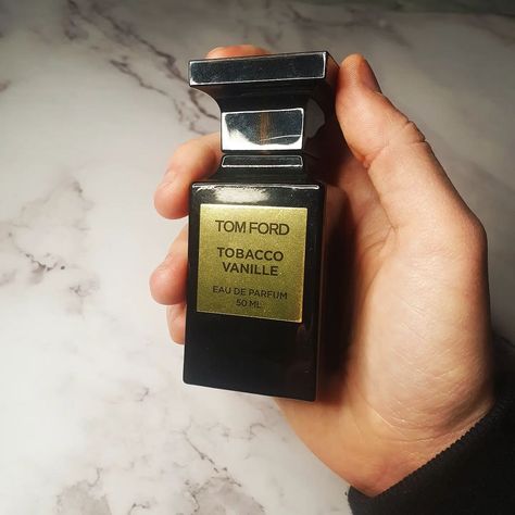 Tom Ford Tobbaco Vanille Perfume 100 Ml, Vanilla Perfume, Dried Fruits, Tom Ford, Perfume Bottles, Vanilla, Let Me, Ford, Fragrance