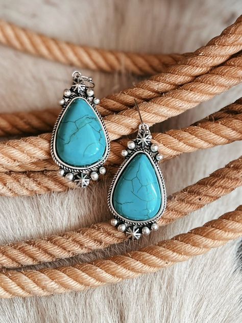 Silver turquoise jewelry