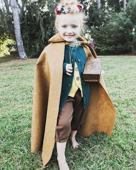 Hobbit Ring Bearer, Forest Wedding Ring Bearer, Toddler Hobbit Costume, Bilbo Baggins Robe, Bilbo Baggins Dressing Gown, Hobbit Wedding, Wedding Ring Bearer, So Adorable, Ring Bearer