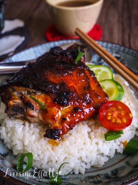 Miso Glazed Chicken, Koreansk Mat, Miso Recipe, Miso Chicken, Marinate Chicken, Miso Glaze, Chicken Thigh Recipes Oven, White Miso, Glazed Chicken