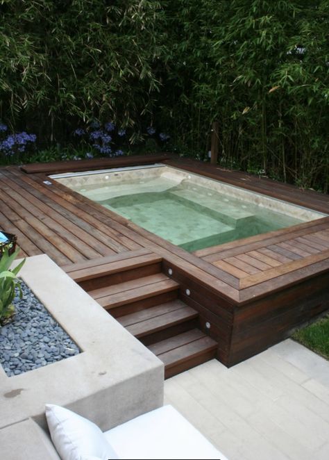 Built In Hot Tub Deck Whirlpool Deck, Hot Tub Deck Design, Ideas De Piscina, Piscina Rectangular, Backyard Pool Design, Mini Piscina, Design Per Patio, Hot Tub Designs, Outdoor Hot Tub