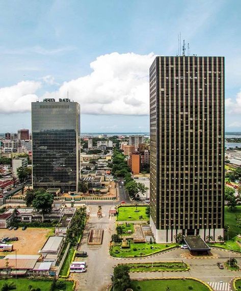 Ivory Coast Africa, Urban Fabric, Ivory Coast, Travel Bucket List, Travel Dreams, Places To Travel, Cityscape, Skyscraper, Monument