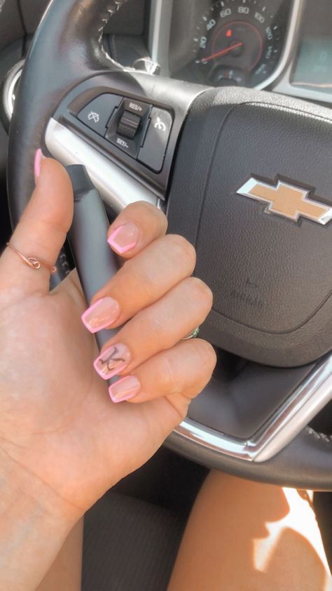 Shorts Nails With Initial, Initial K On Nails, Nail Ideas Boyfriend Initial, Couple Initial Nails, Nails With A K Initial, Nail Inspo Boyfriend Initial, O Initial Nails, Nail Initial Boyfriend, Boyfriend Name Nails