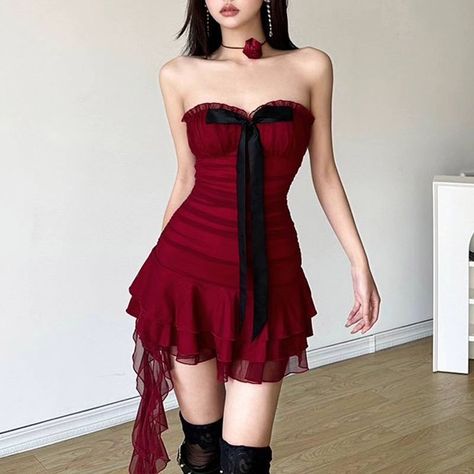 Summer Red Dress, Red Contrast Color, Gown Neckline, Ceremonial Dress, French Party, Natural Place, Tiered Ruffle Mini Dress, Bow Style, Dress Bow