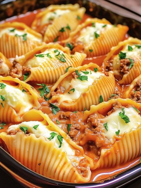 Beef Stuffed Shells, Shells Pasta, Quick Soup Recipes, Homemade Cookbook, Pasta Shells, Lasagna Pasta, Pasta Ingredients, Healthy Slow Cooker, Slow Cooker Recipes Healthy