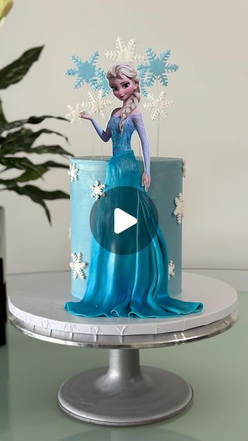 Birthday Cake Elsa Frozen, Anna Und Elsa Torte, Cake Elsa Frozen, Elsa And Anna Cake, Elsa Frozen Birthday, Cake Elsa, Elsa Torte, Elsa Birthday Cake, Elsa Cake Frozen