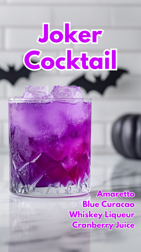 Joker Cocktail Johnny Walker Cocktails, Joker Cocktail, Gothic Cocktails, Amaretto Drinks Recipes, Amaretto Cocktails, Mardi Gras Cocktails, Spooky Cocktails, Iced Drinks Recipes, Yummy Alcoholic Drinks