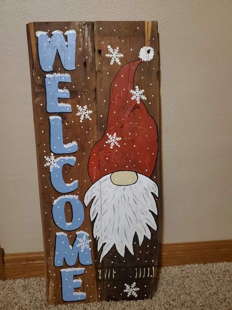 My niece is a gnome freak! Wood Christmas Decorations, Boho Garden, Christmas Signs Wood, Christmas Wood Crafts, Porch Signs, Christmas Wood, Handmade Home, Christmas Signs, Winter Decor