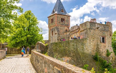 Castle Frankenstein in Darmstadt Germany on writer Mary Shelley's birthday Castle Frankenstein, Hilltop Castle, Frankenstein Castle, Darmstadt Germany, Castles In Germany, German Castles, Inspired Photos, Abandoned Hotels, Group Trip