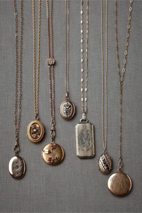 Necklaces and lockets Vintage Inspired Jewelry, Accessories Jewelry Necklace, 가을 패션, Jewelry Inspo, Bohemian Jewelry, Fashion Drawing, Accessories Jewelry, Bling Bling, Cute Jewelry