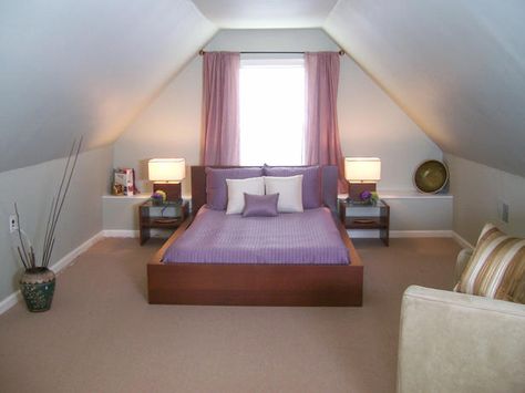 attic bedroom - pretty in purple Small Attic Bedroom Designs, Attic Master Suite, Small Attic Bedroom, Attic Renovation Ideas, Attic Bedroom Designs, Attic Playroom, Small Attic, Attic Conversion, Attic Room