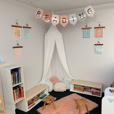 Boho Rainbow Daycare Classroom, Boho Classroom Door Decorations, Boho Classroom Kindergarten, Modern Boho Rainbow Classroom, Classroom Themes Kindergarten Decor, Pink Boho Classroom, Boho Prek Classroom, Posters For Kindergarten Classroom, Posters For Preschool Classroom