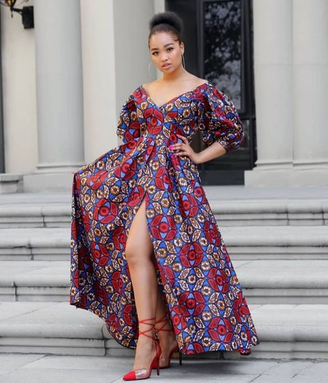 @tumilinx Dress @khosinkosi #ankarazone Kitenge Designs For Young Ladies, Ankara Long Gown Styles 2019, Beautiful Ankara Gowns, Kitenge Designs, Ankara Maxi Dress, Ankara Long Gown Styles, Eyes Beautiful, Ankara Dress Styles, Ankara Gowns