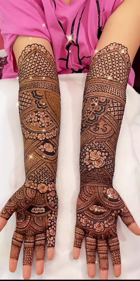 Mehndi Designs Full Hand Indian Bridal, Traditional Mehandi, Designer Mehendi, Bride Mehndi, Baby Mehndi Design, Front Mehndi Design, Bridal Mehandi, Drawing Scenery, Mehndi Designs Bridal Hands