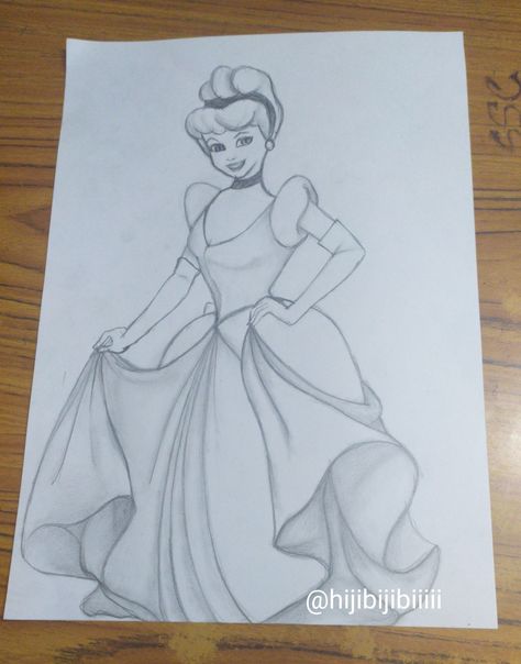 Cinderella Disney pencil drawing beginner art Pencil Drawing Beginner, Disney Pencil Drawings, Cinderella Pictures, Disney Drawings Sketches, Beginner Art, Cinderella Disney, Drawing For Beginners, Disney Drawings, Pencil Drawing