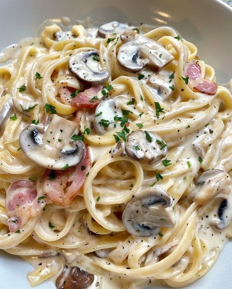 Recipes Cookery | CREAMY BACON AND MUSHROOM FETTUCCINE ALFREDO 🍝🥓 | Facebook Mushroom Pasta Aesthetic, Mushroom Fettuccine Alfredo, Bacon Alfredo Pasta, Mushroom Alfredo Pasta, Mushroom Fettuccine, Bacon And Mushroom, Mushroom Alfredo, Fettucini Alfredo, Alfredo Sauce Recipe Homemade