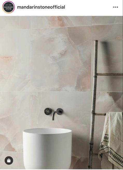 Onyx nouveau opal Classic Bathroom Tile, Modern Classic Bathroom, Interior Bathroom Design, Onyx Bathroom, Onyx Tile, Mandarin Stone, Neutral Bathroom, Bathroom Tile Designs, Classic Bathroom