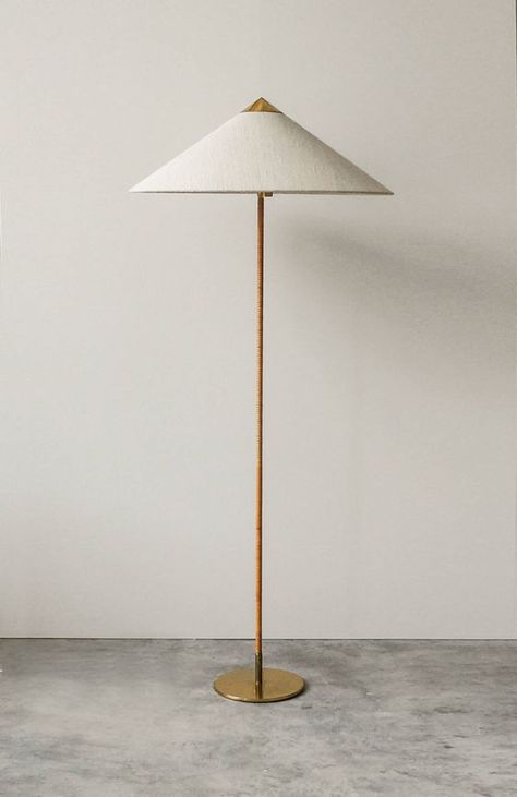 Diy Floor Lamp, Paavo Tynell, Floor Lamps Living Room, Contemporary Lamps, Tiffany Lamps, Brass Floor Lamp, Room Lamp, Tripod Floor Lamps, Bedroom Lamps