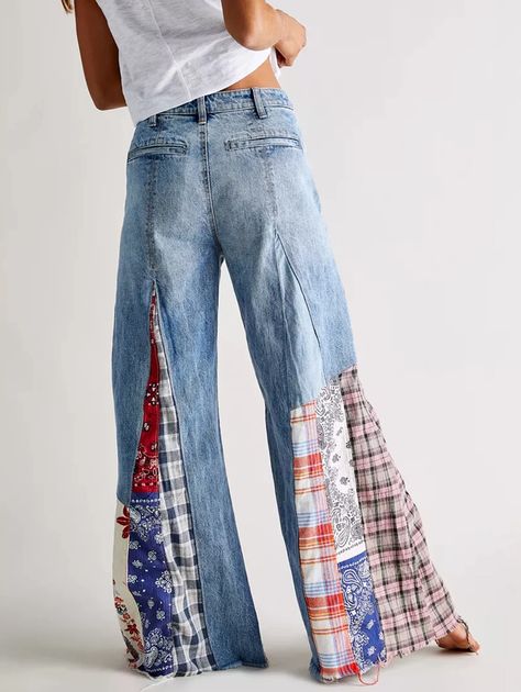 Women's Patchwork Denim Big Flare Pants Vintage Zipper Streetwear Pocket Wide Leg Mid-Waist Jeans Ropa Upcycling, High Waist Wide Leg Jeans, Mode Hippie, Mid Waist Jeans, Patches Fashion, Patchwork Denim, Pants Vintage, Patchwork Jeans, Flare Leg Jeans